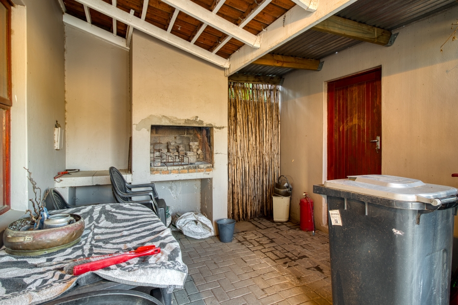 2 Bedroom Property for Sale in Fairview Golf Estate Western Cape